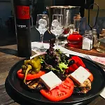 House Family & Restaurant Hotel