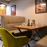 House Family & Restaurant 3*