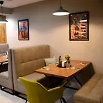 House Family & Restaurant Hotel Ruse