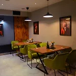 House Family & Restaurant