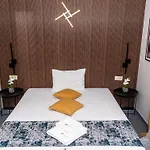 Hotel House Family & Restaurant