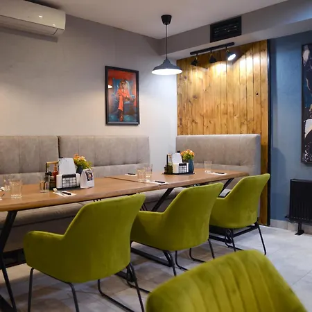 ホテル House Family & Restaurant ルセ