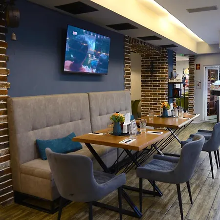 House Family & Restaurant Hotel Ruse
