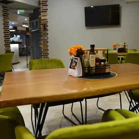 House Family & Restaurant Rusçuk