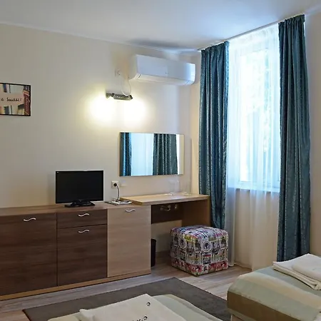 House Family & Restaurant Hotel Ruse
