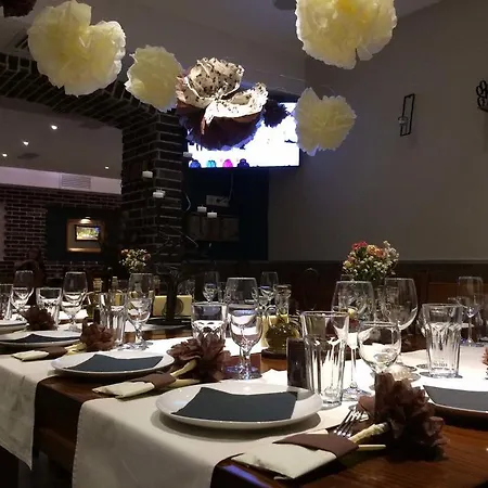 Hotel House Family & Restaurant